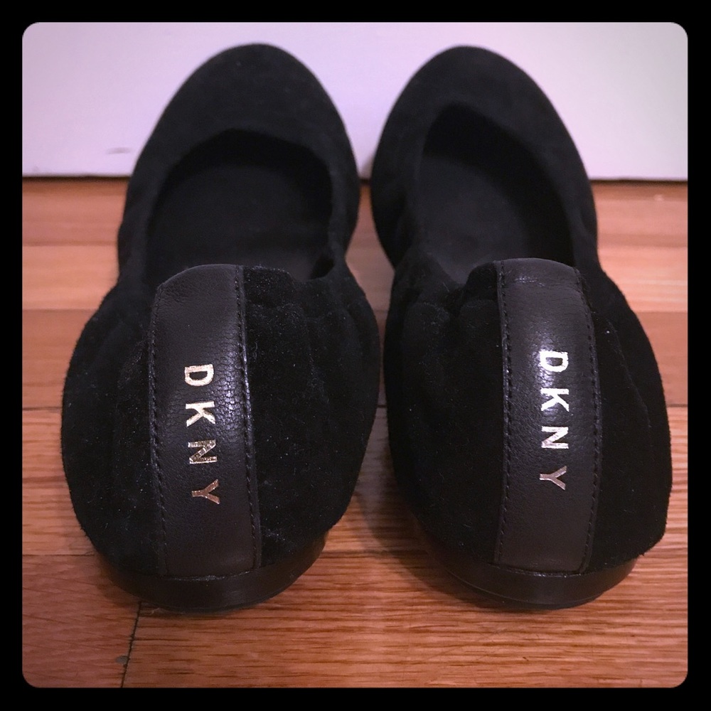 NWOB- DKNY Alice Ballerina Flats